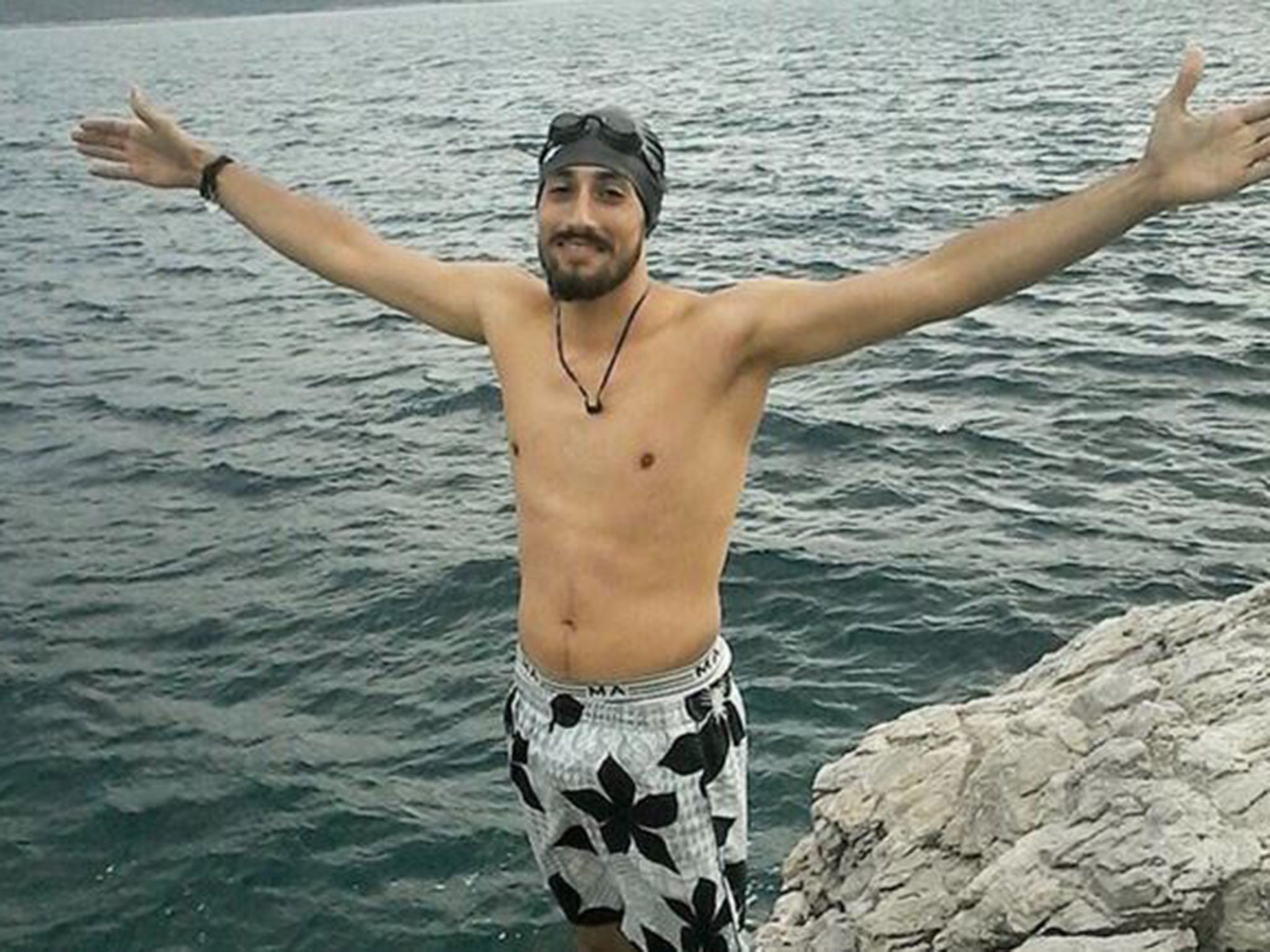 Ameer Mehtr swan for seven hours to reach Greece from Turkey