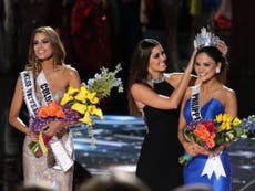 Read more

5 conspiracy theories about what really happened at Miss Universe