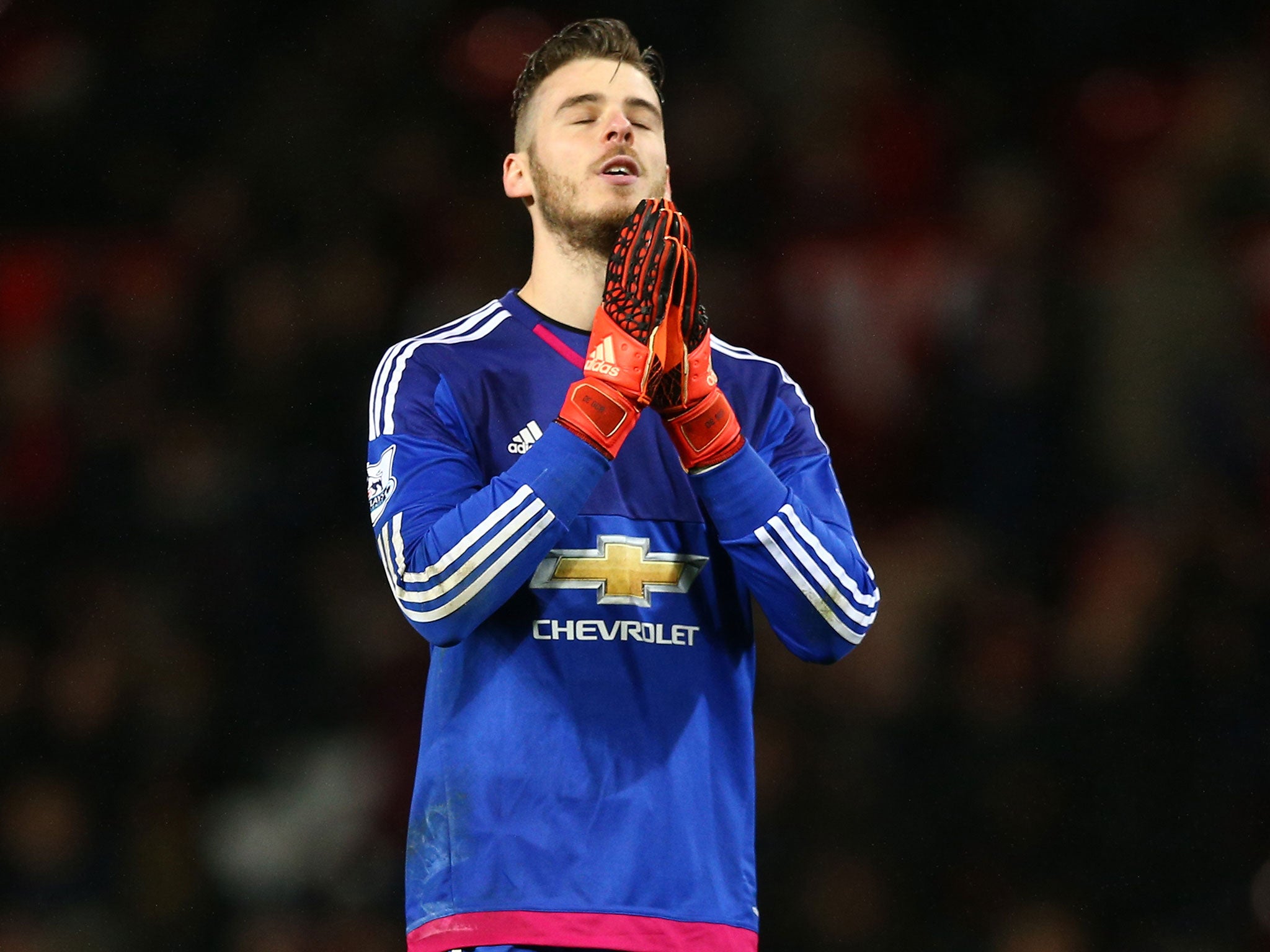 Man utd store children's goalkeeper kit