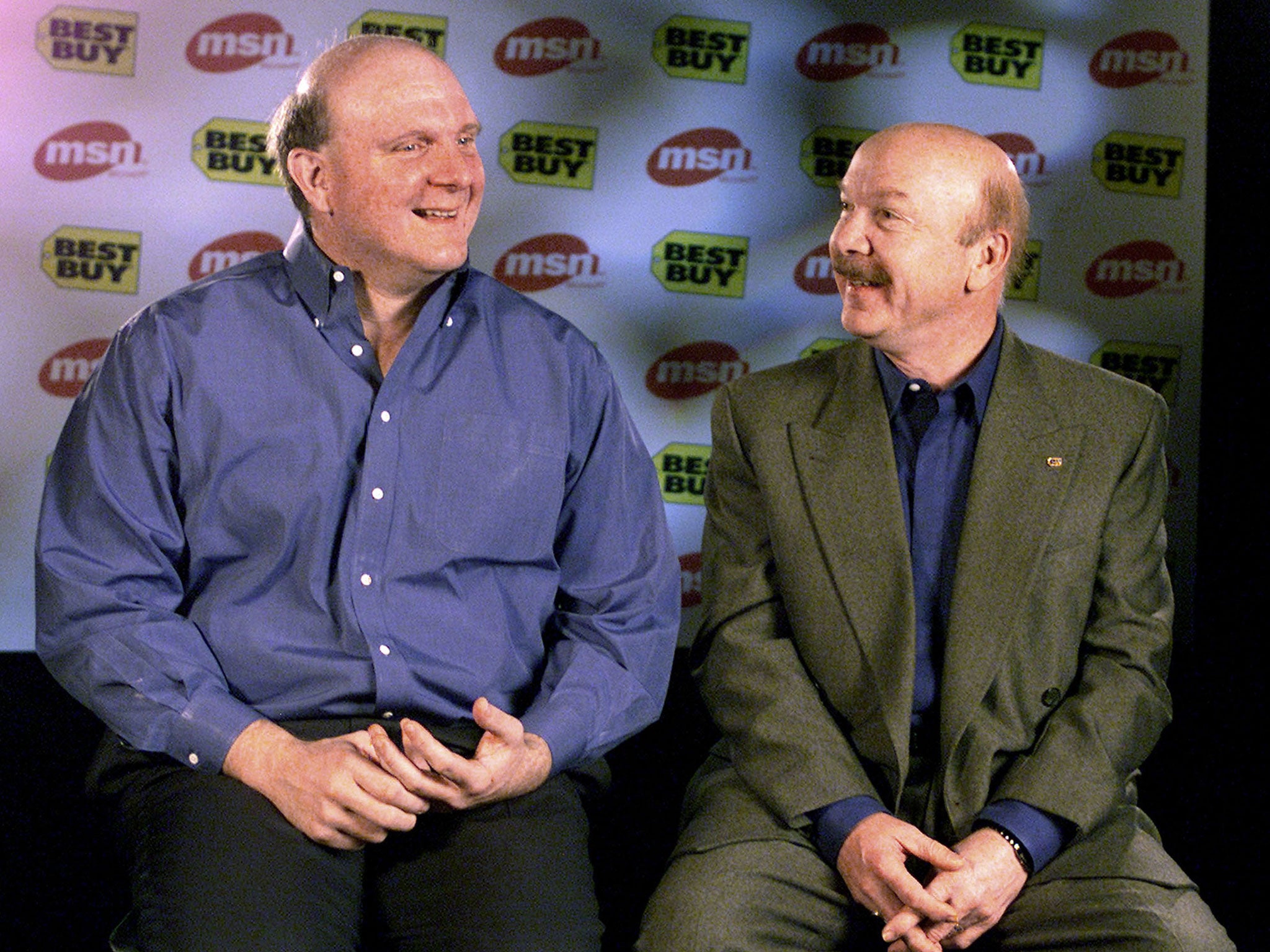 &#13;
Best Buy Co Inc founder Richard Schulze talks with Microsoft President Steve Ballmer &#13;