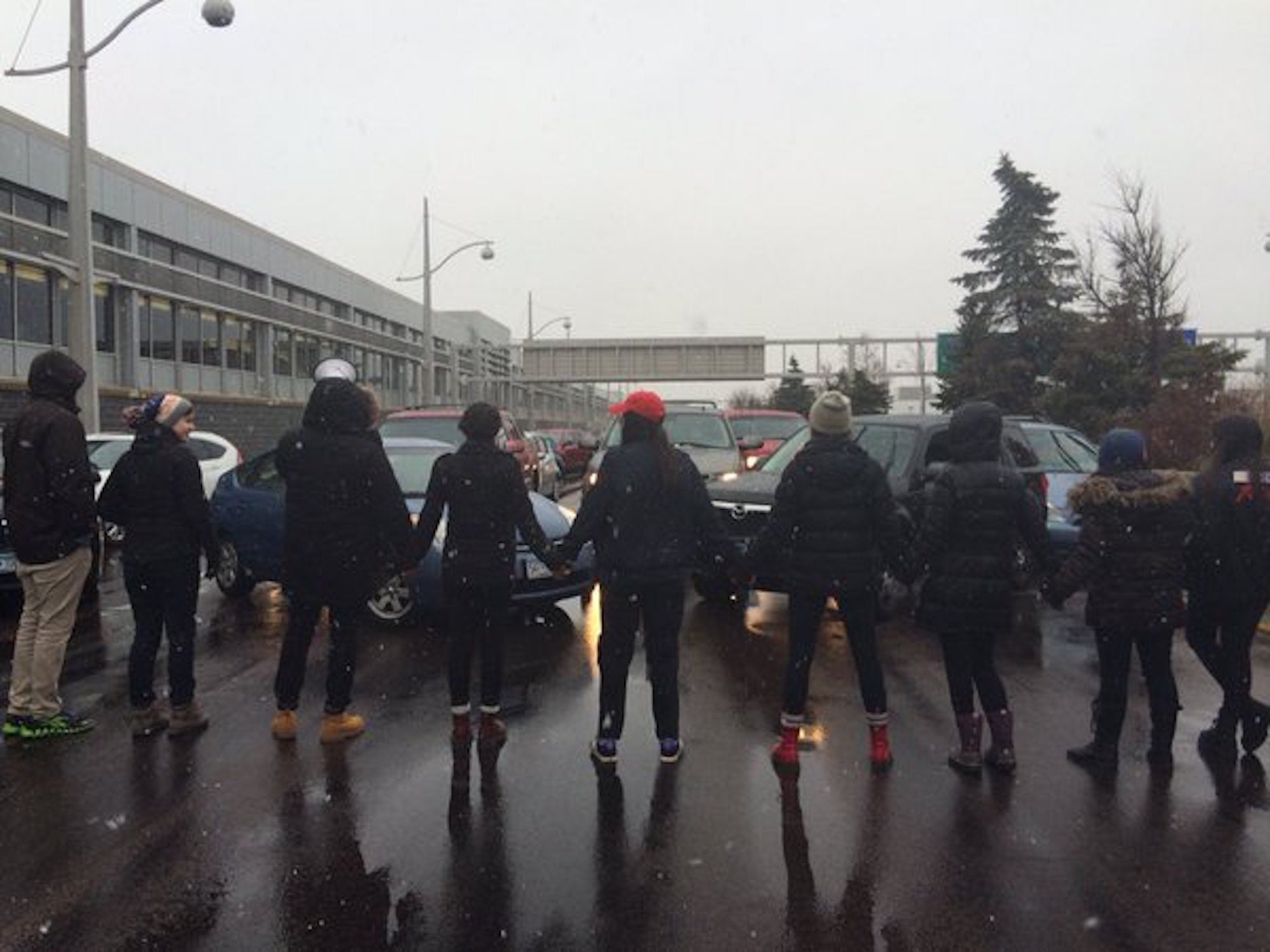 Black Lives Matter protestors reportedly left the Mall of America and attempted to shut down the Minneapolis-St Paul Airport Wednesday.