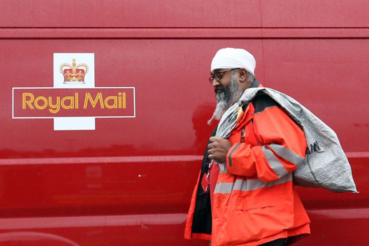 Royal Mail shareholders are making £500k a day now, so why can't workers receive some benefits too?