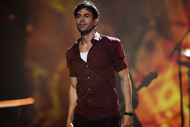 Enrique Iglesias performs on stage during the MTV EMA's 2014 at The Hydro on 9 November, 2014 in Glasgow, Scotland