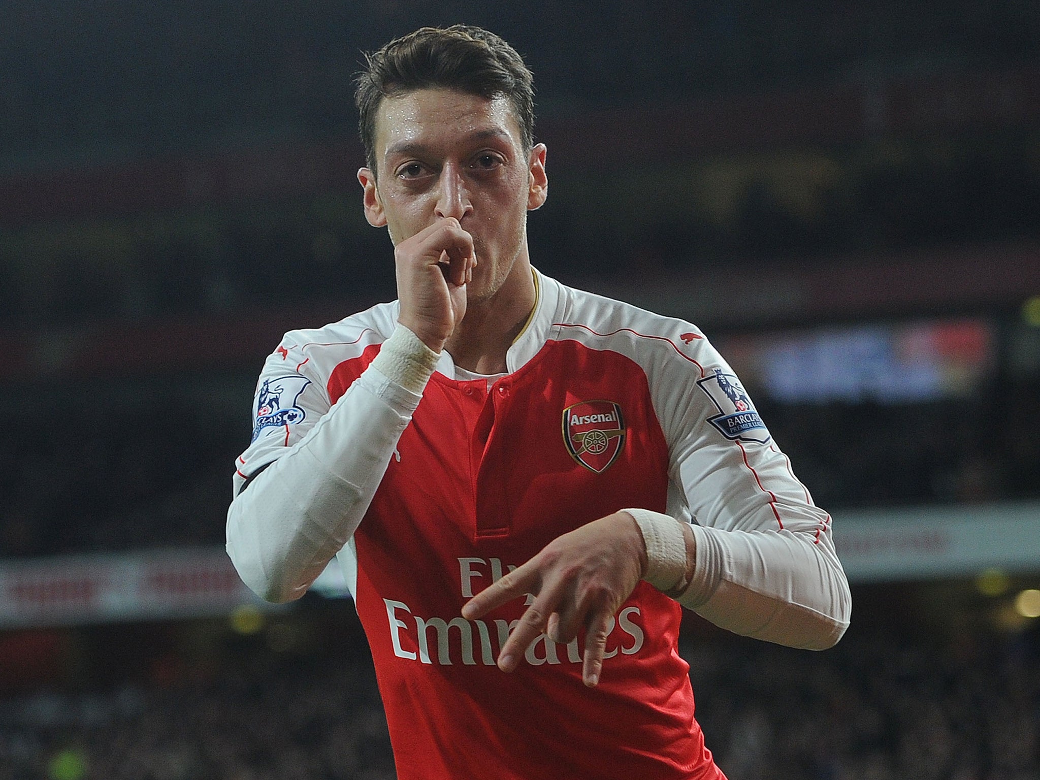 Mesut Ozil Du Real Madrid Lors D'un Match De Championnat Espagnol Entre 