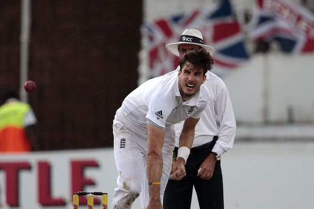 Steven Finn took three wickets to reduce South Africa to 136-4