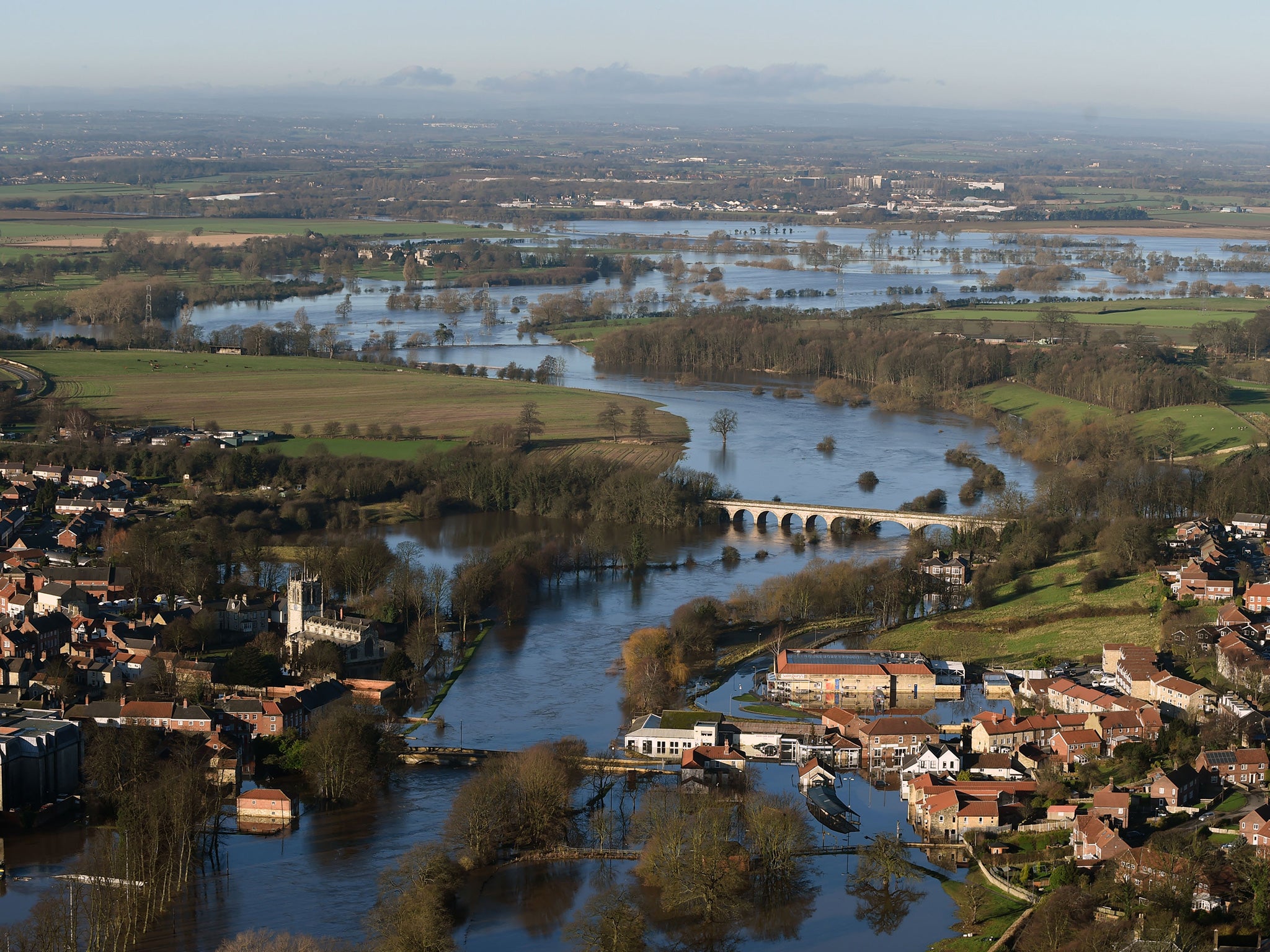 Tadcaster, with the collapsed bridge in the foreground