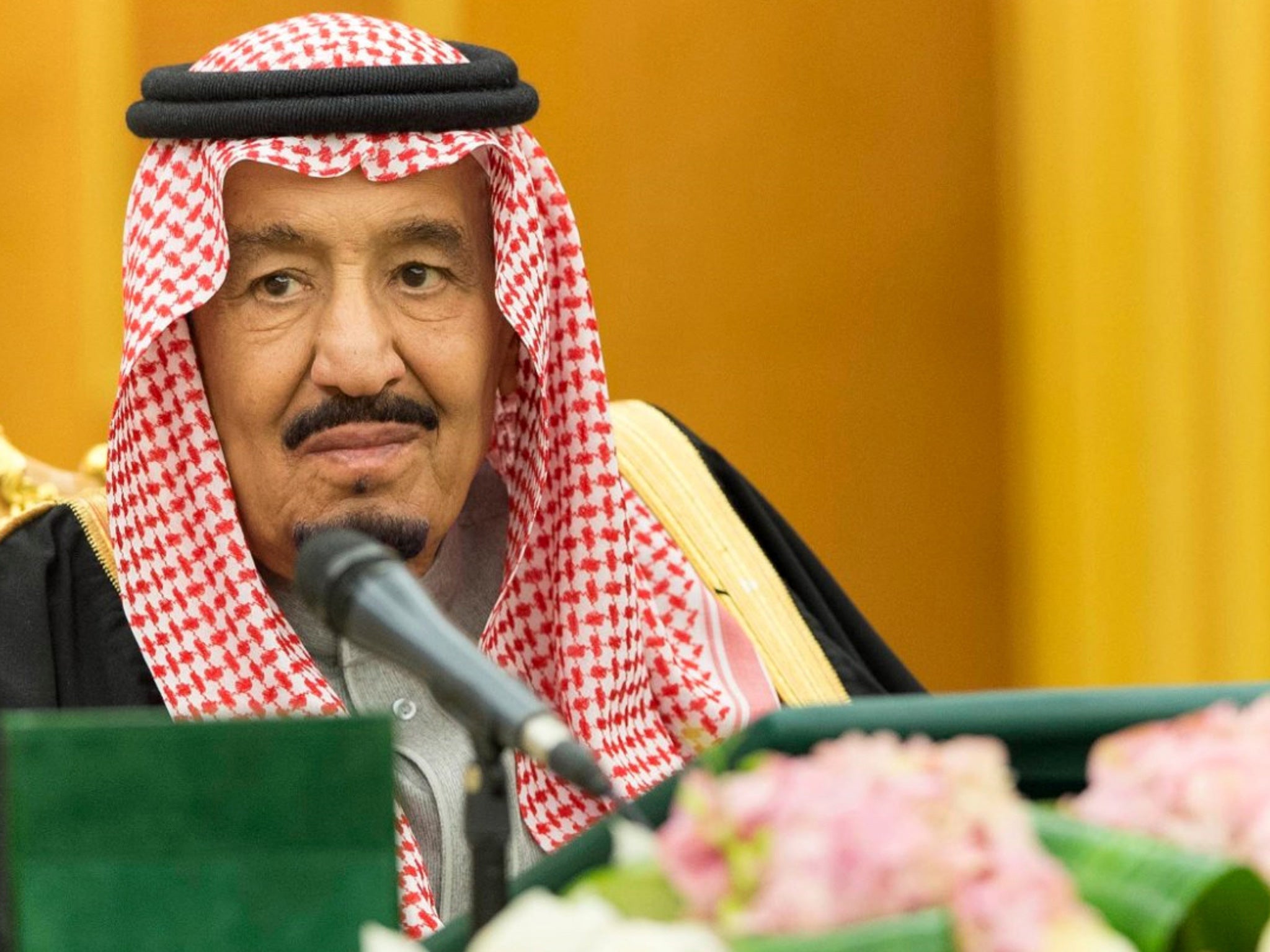 King Salman plans to cut spending after the deficit rose