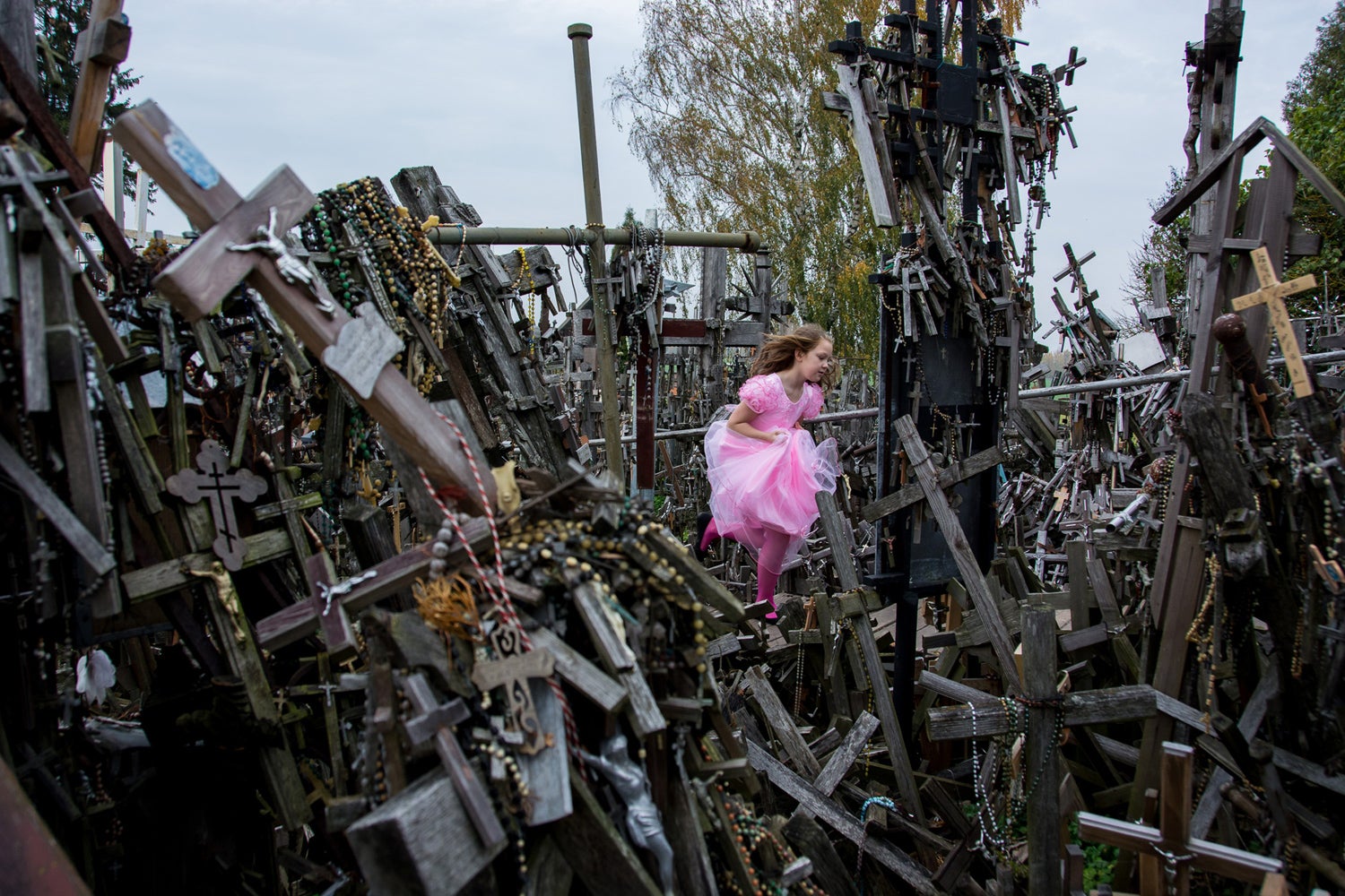 &#13;
'Hill of Crosses' by Hideki Mizuta&#13;