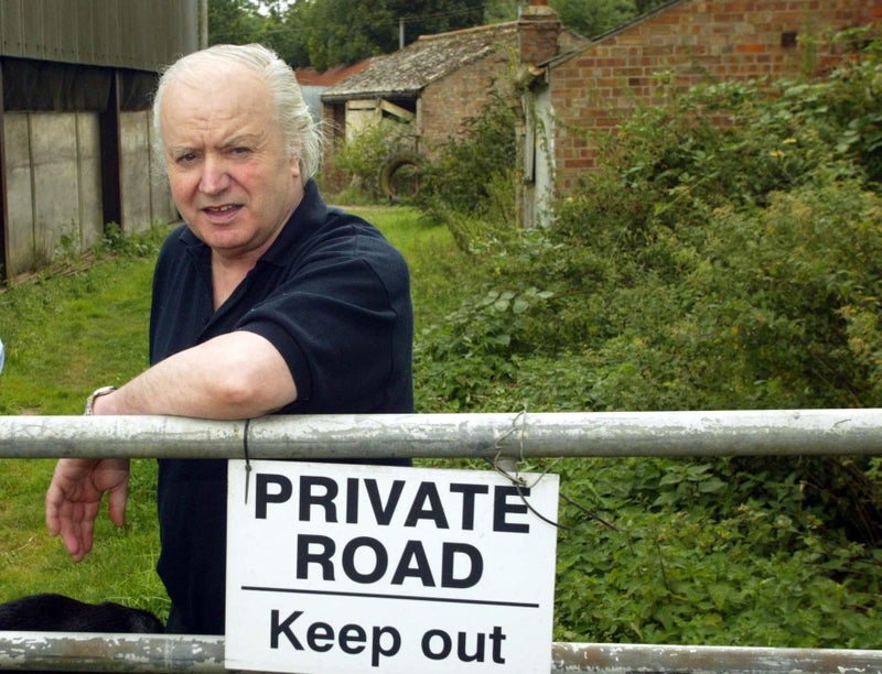 Farmer Tony Martin who shot dead teenage burglar at his Norfolk home dies