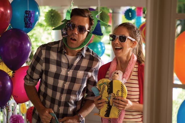 Jason Sudeikis and Alison Brie in ‘Sleeping with Other People’