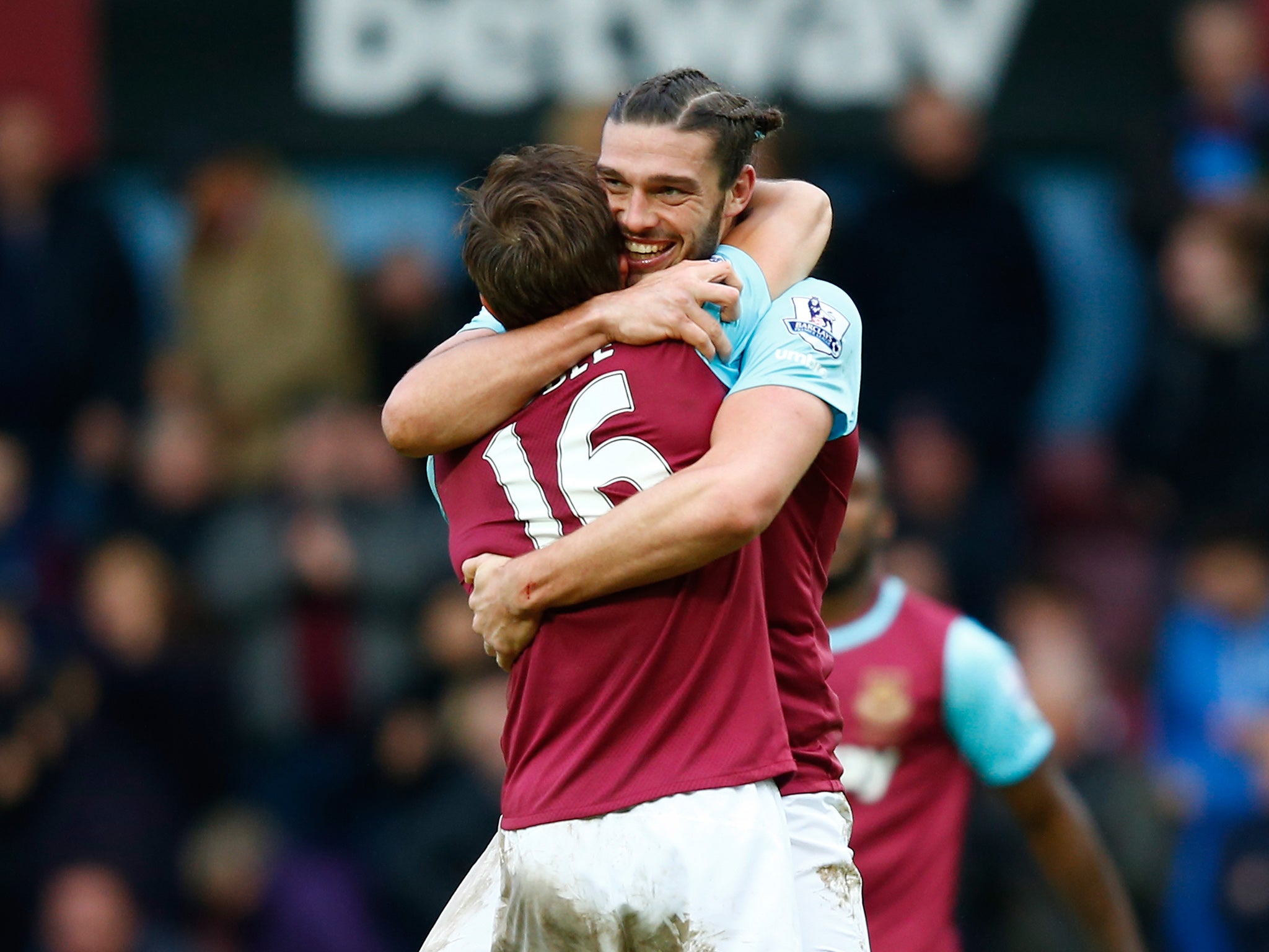 Andy Carroll celebrates doubling his side's lead