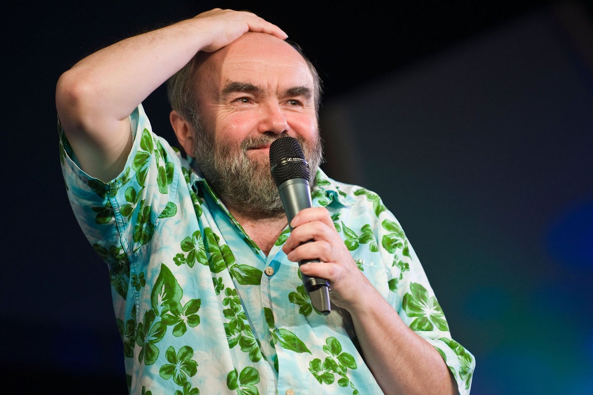 Why a comedian has offered to 'descend upon your dinner party and eat your food'
