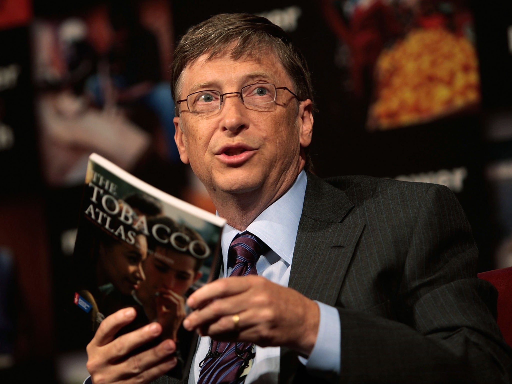 Bill Gates, like many of the world's wealthiest people, is a vivacious reader