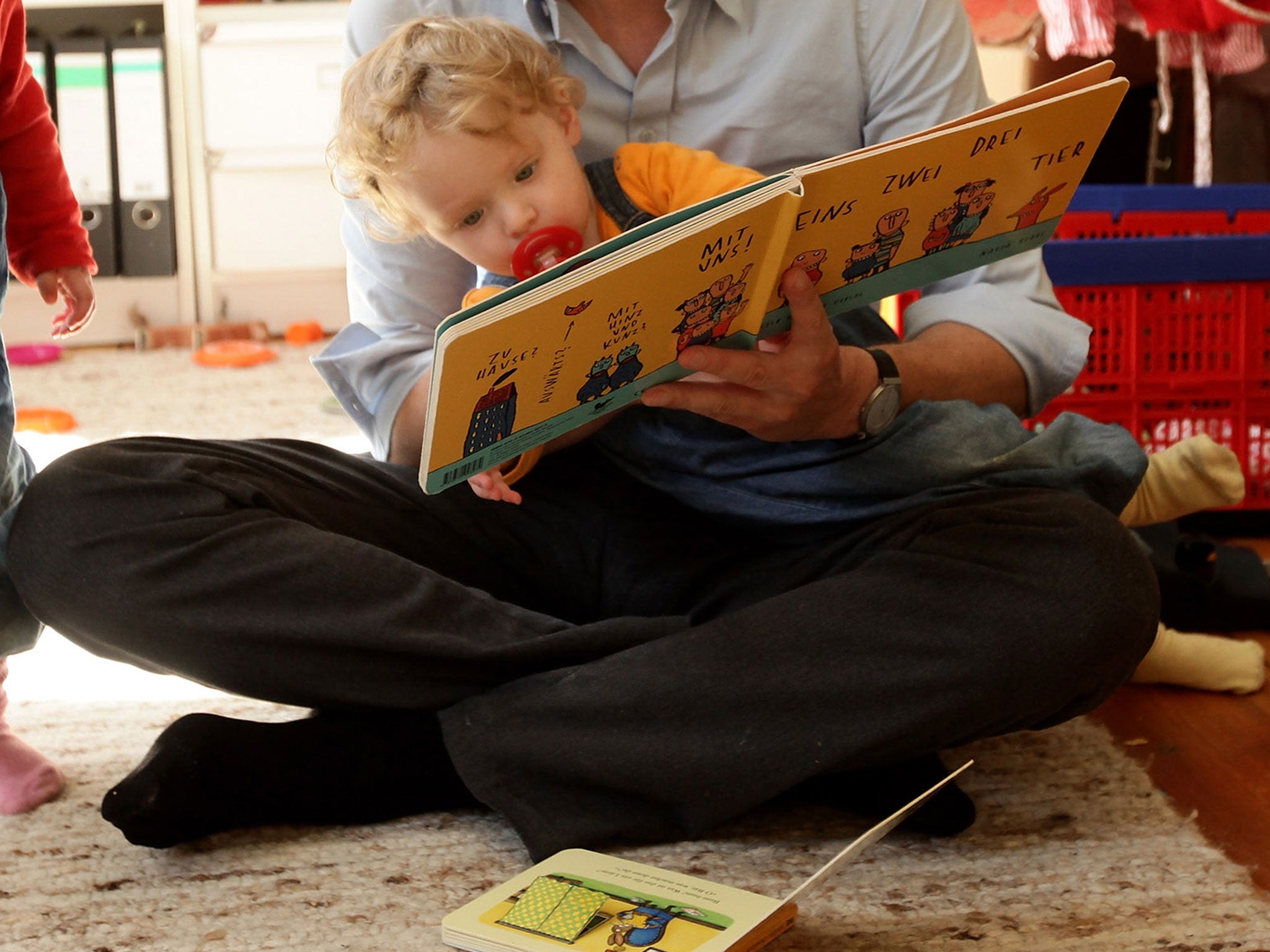 Should children start learning to read aged 3?