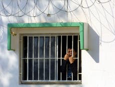 Romanian prisoners write their way to an early release