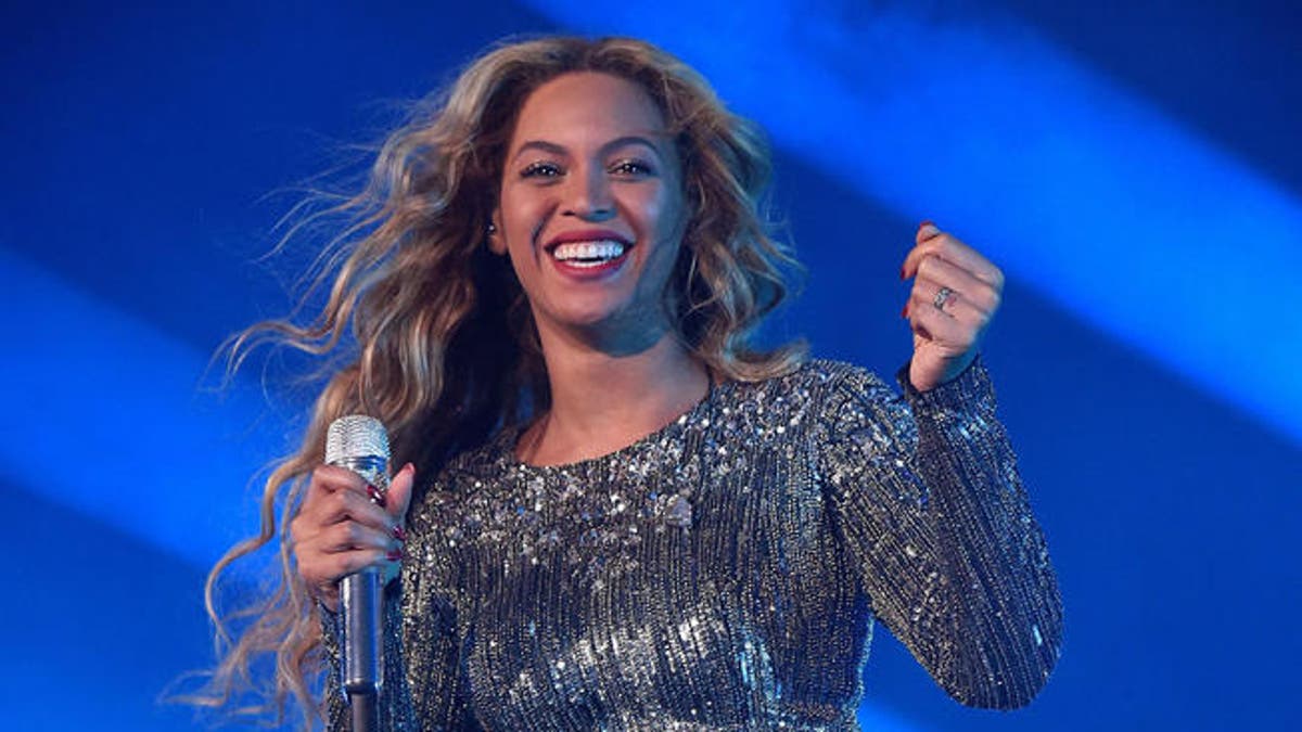 Beyoncé to perform at Super Bowl 50 halftime show | The Independent ...