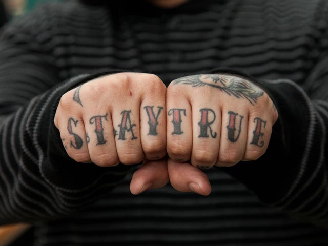 Knuckle tattoos: Millennials are getting creative with eight characters |  The Independent | The Independent