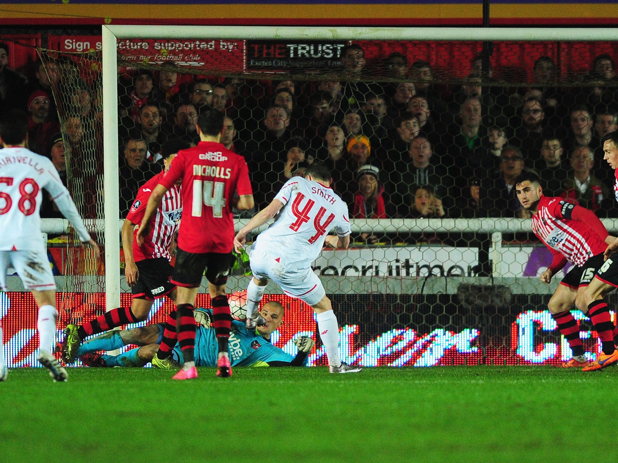 Brad Smith equalises for Liverpool