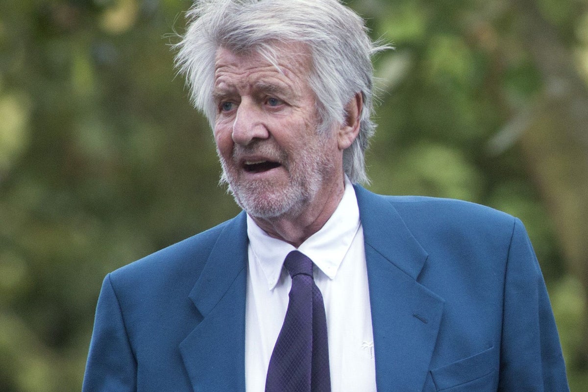 Ed 'Stewpot' Stewart dead: Former BBC broadcaster dies following a ...