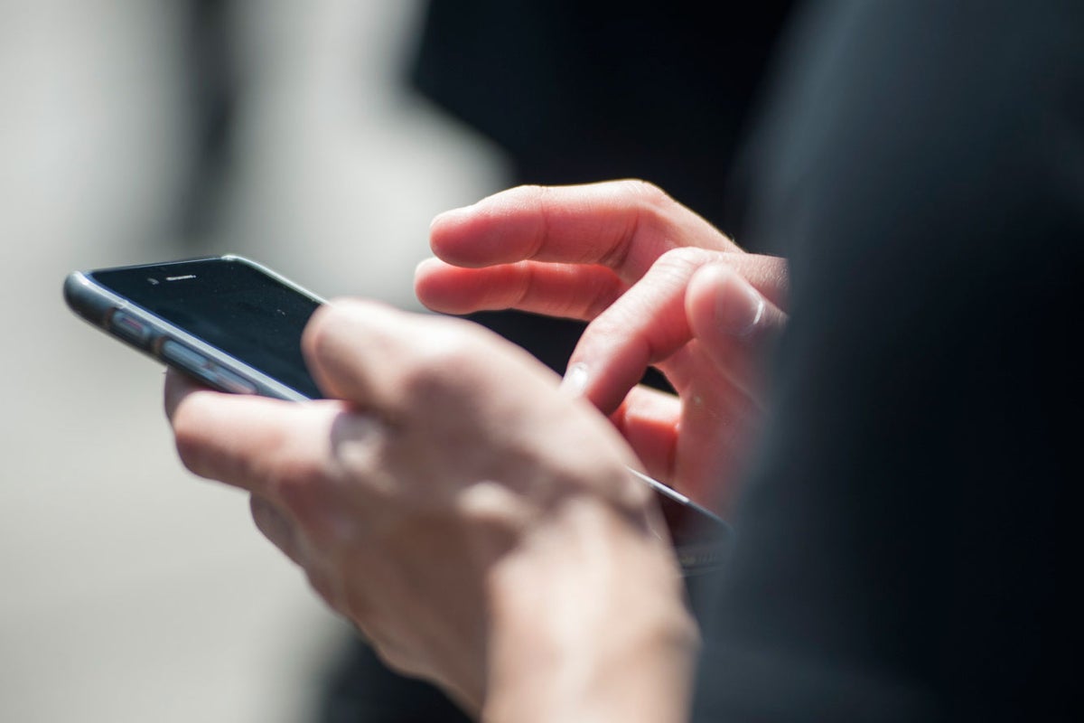 Sharing Facebook posts can affect users' comprehension, says study ...