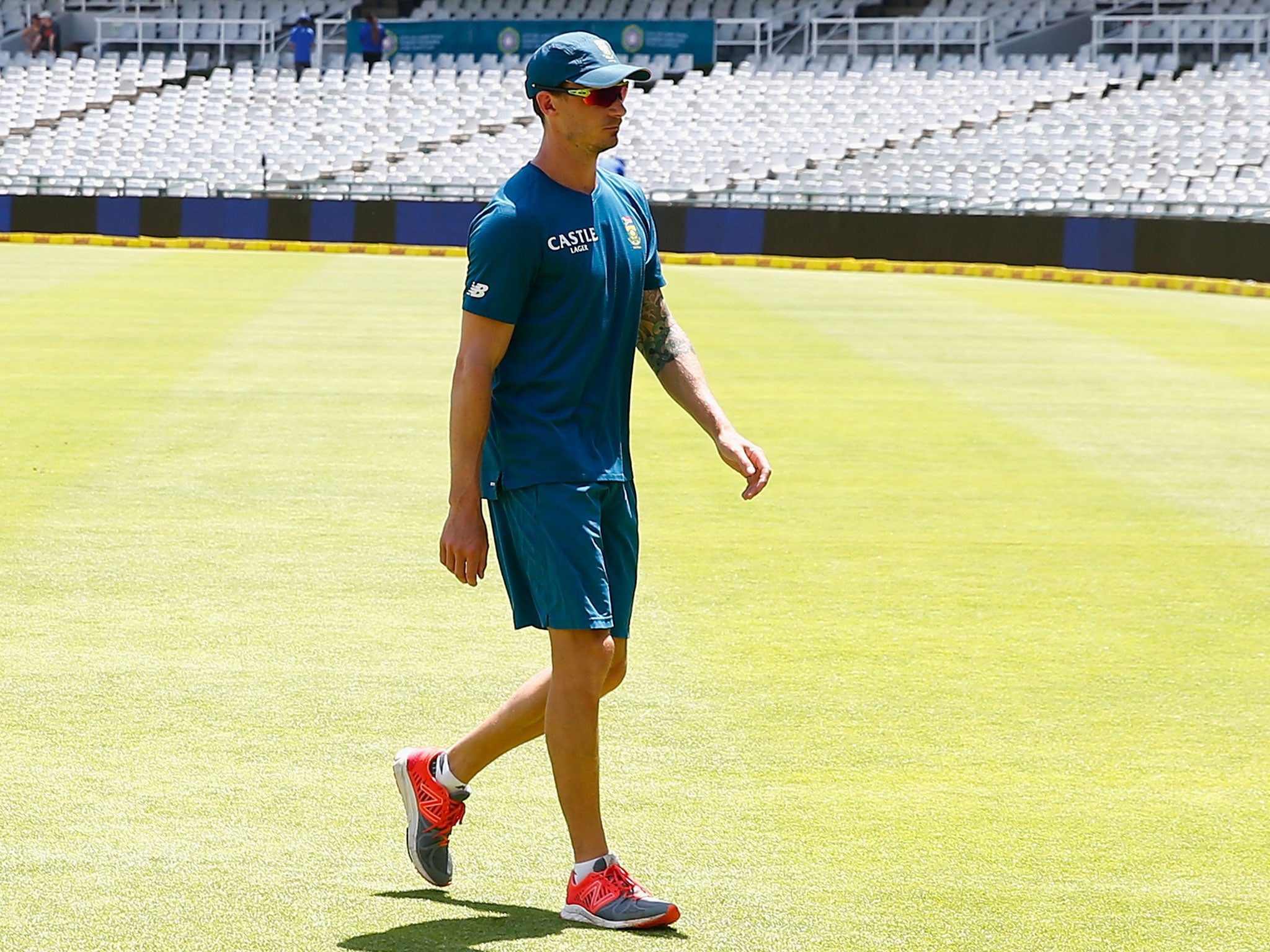 Dale Steyn will miss South Africa's third Test with England with a shoulder injury