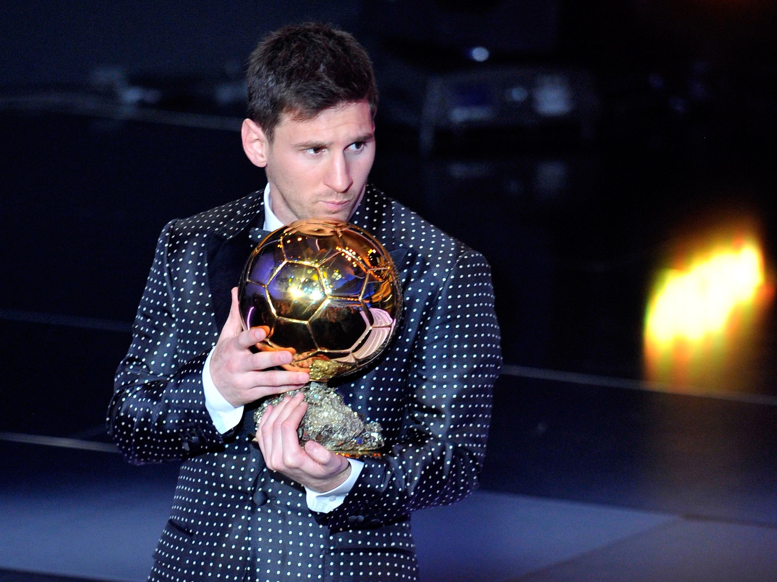 Fifa Ballon D Or 2015 Lionel Messi s Most Memorable Red Carpet Fashion 
