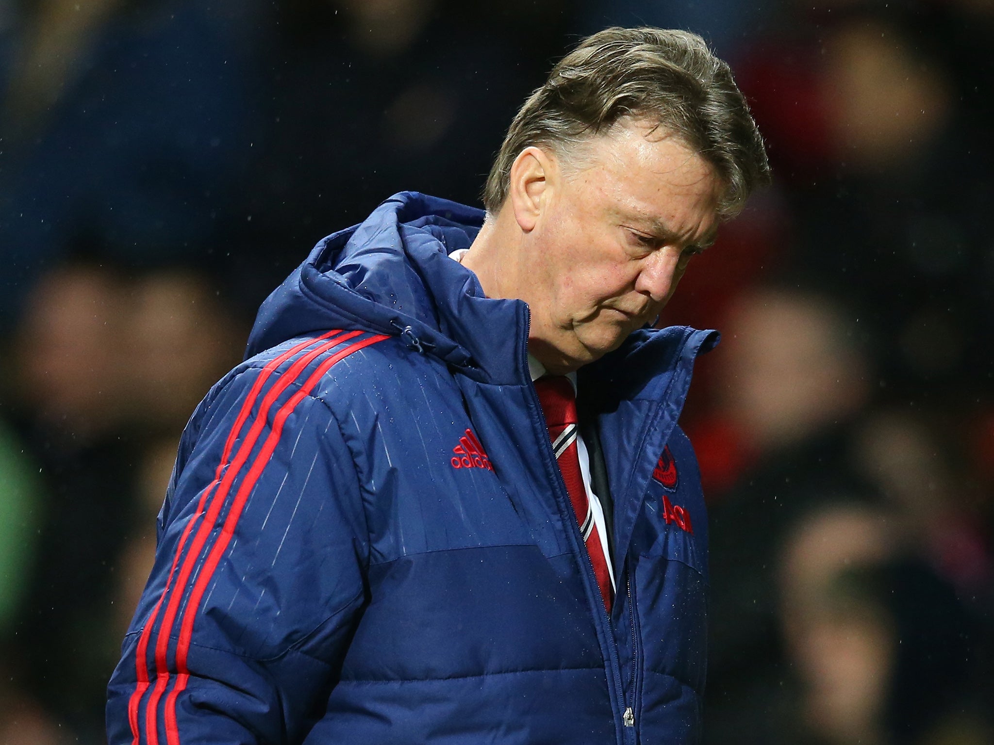 Louis van Gaal leaves the pitch after the win over Sheffield United