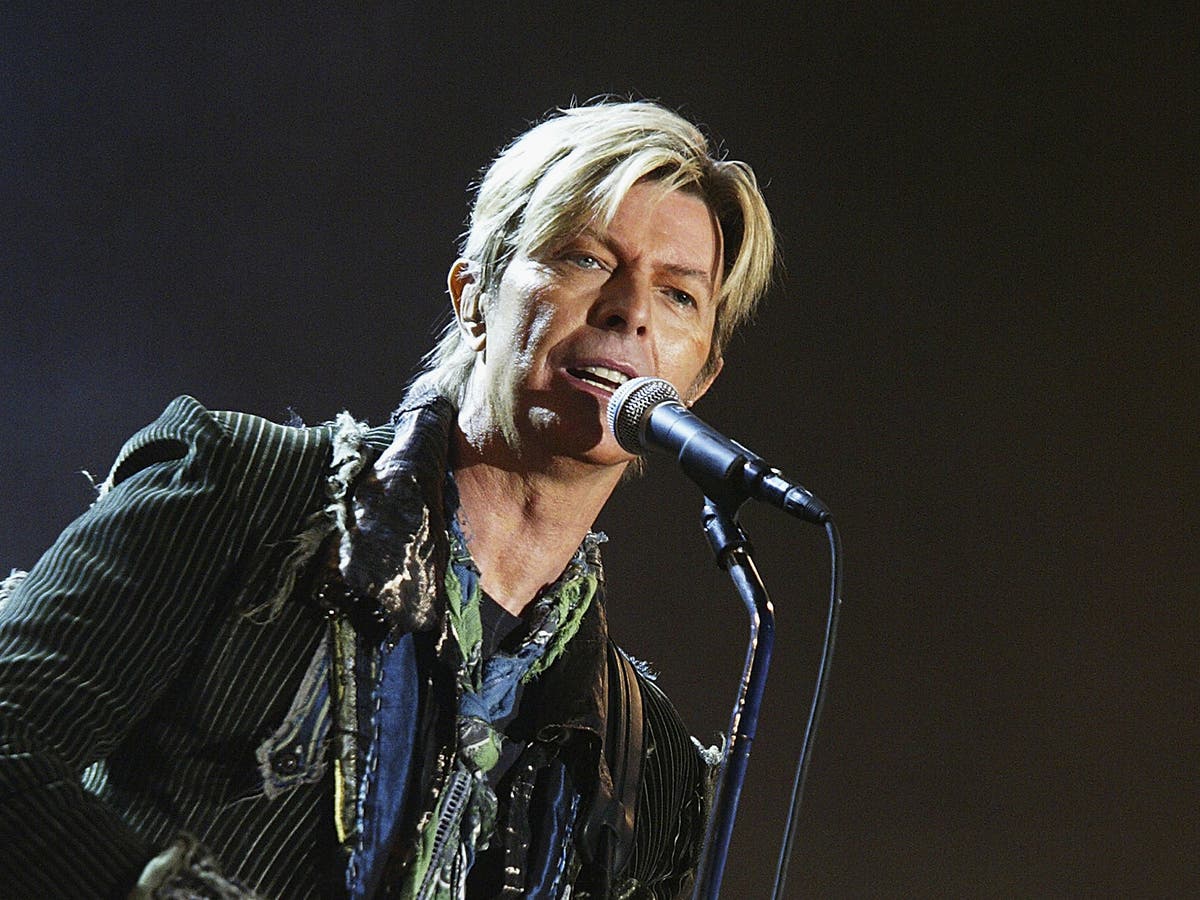 'I live 90% of my life in my head': What David Bowie said when ...