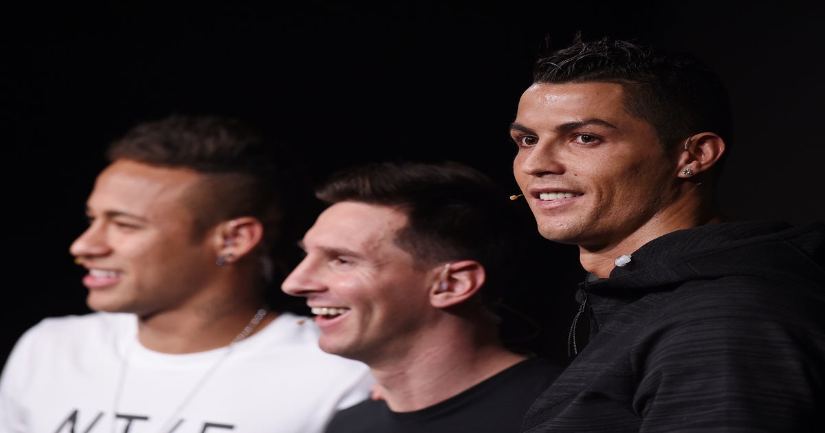 Fifa Fifpro World XI: Lionel Messi, Cristiano Ronaldo and Neymar all included in best team of 2015 | The Independent | The Independent