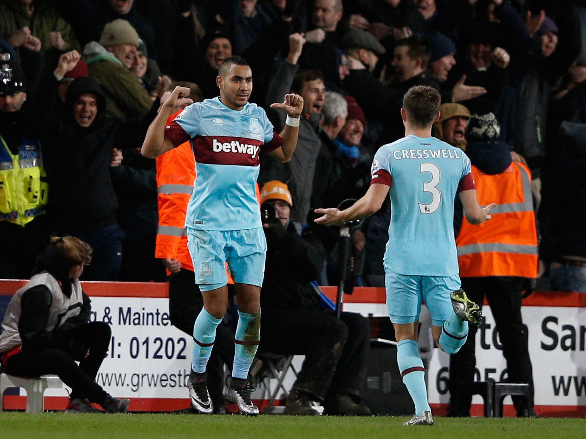 Dimitri Payet celebrates his goal in front of the West Ham fans