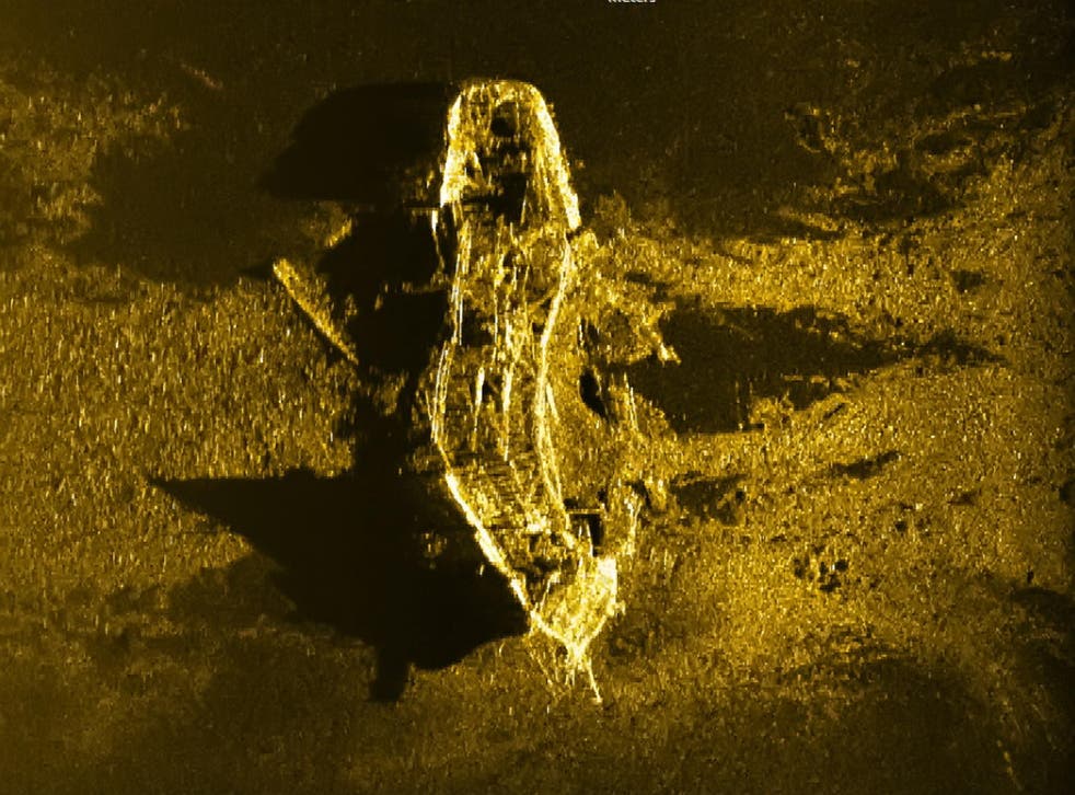 The sonar image of the shipwreck on the ocean floor