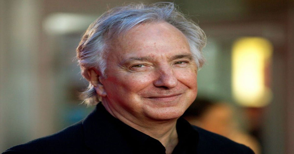 Alan Rickman Told No One About His Fatal Cancer While Filming 'Alice  Through the Looking Glass