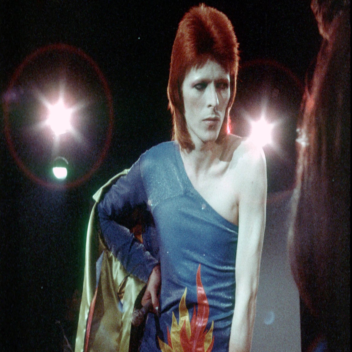 David Bowie Halloween Costume / Ziggy Stardust / Aladdin Sane / Kid's  Costume  David bowie costume halloween, David bowie costume, Halloween  costumes for kids