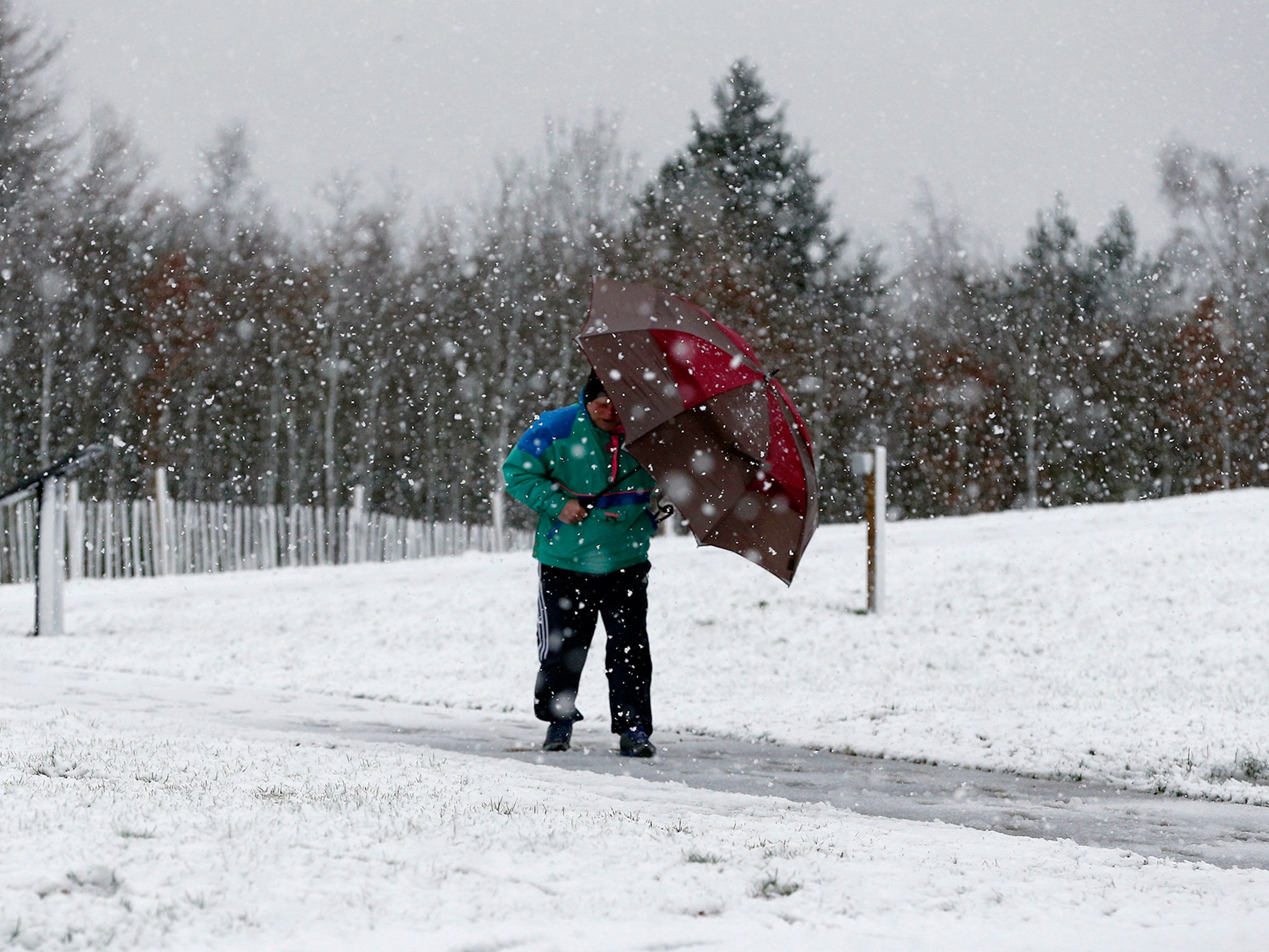 A freezing weekend has seen a 'corridor of snow' stretch down the UK