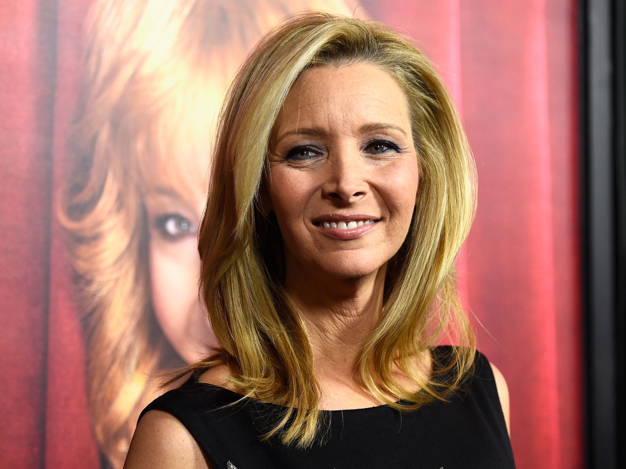 Lisa Kudrow clip from 'Death to 2020' perfectly sums up ...