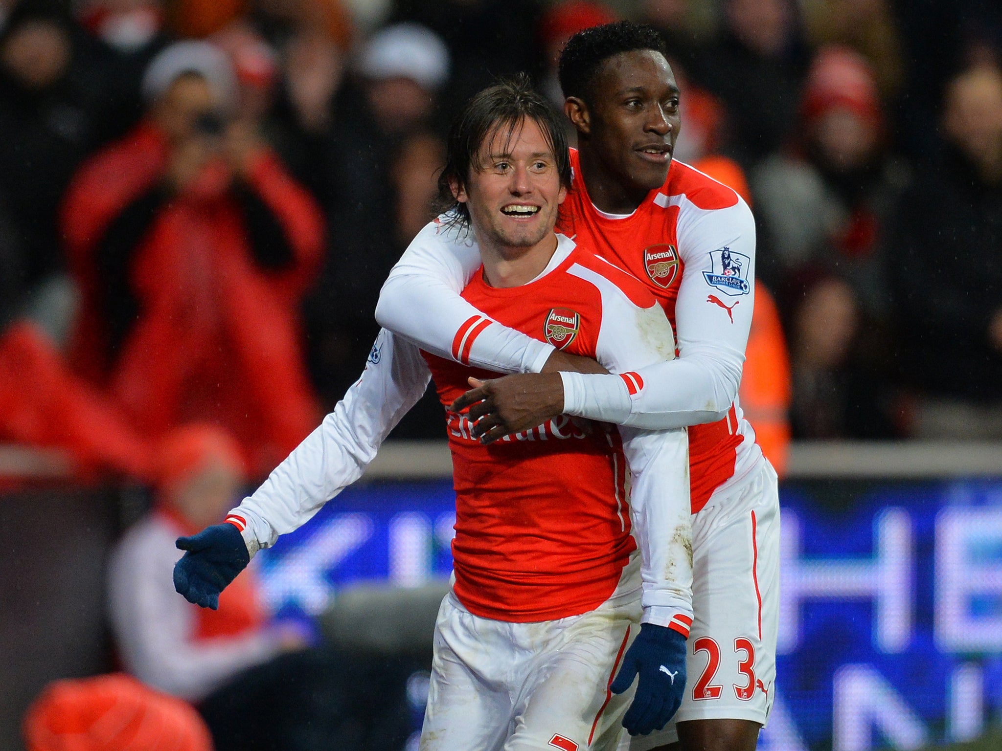 Tomas Rosicky and Danny Welbeck are two of four Arsenal players back in training