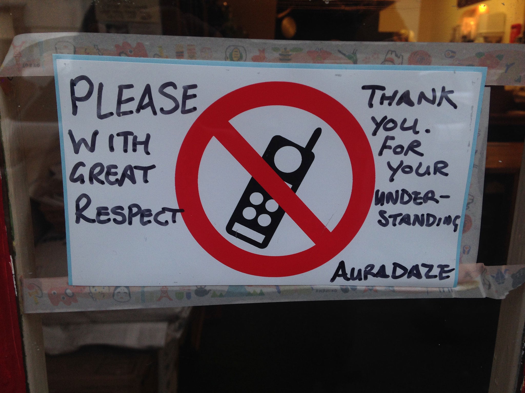 The restaurant that's banned mobile phones | The Independent | The  Independent