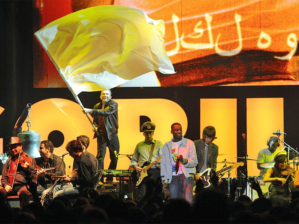 Damon Albarn and Gorillaz with the Syrian National Orchestra for Arabic Music in London in 2010