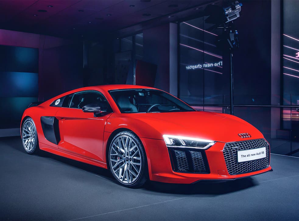 Howling madness: the new Audi R8 V10