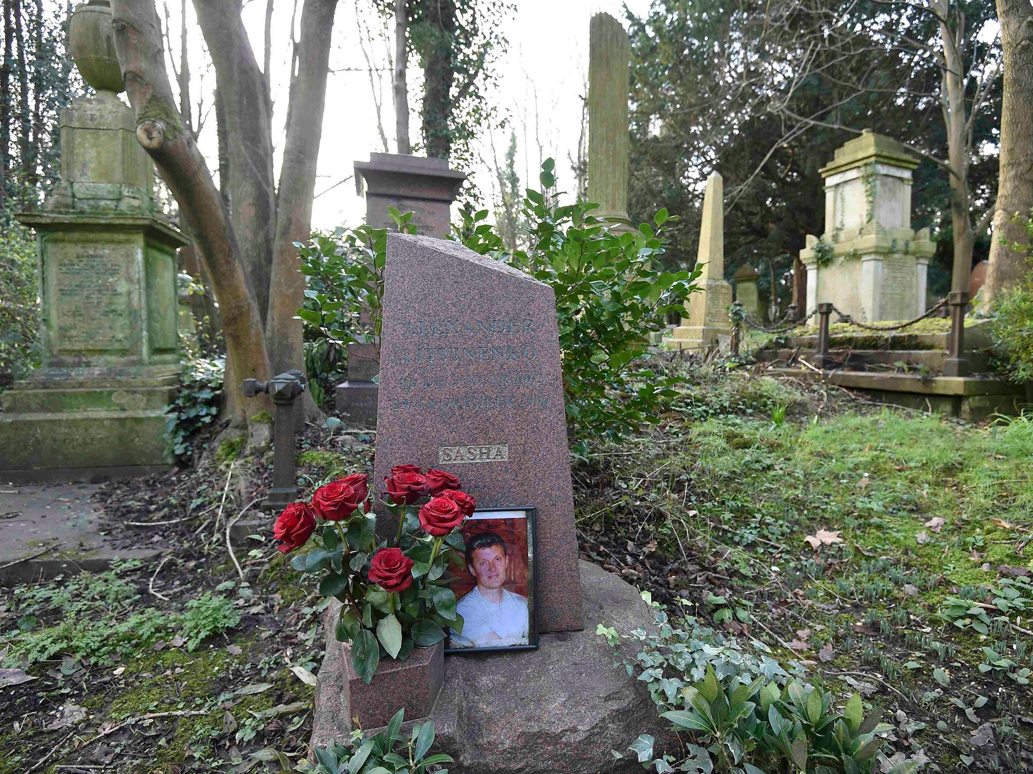 Alexander Litvinenko’s grave in Highgate Cemetery (