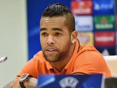 Read more

Liverpool unlikely to sign Teixeira today