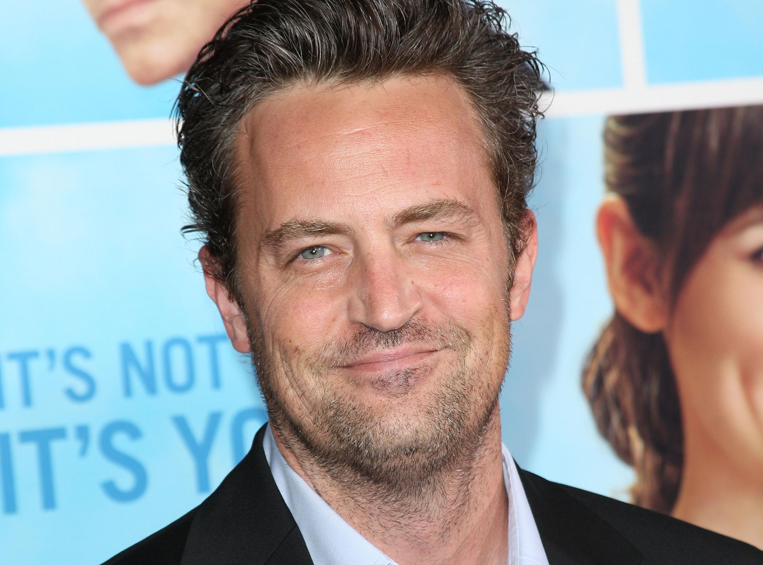 matthew perry friends reunion