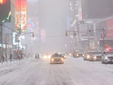 Travel ban announced as New York braces for snow