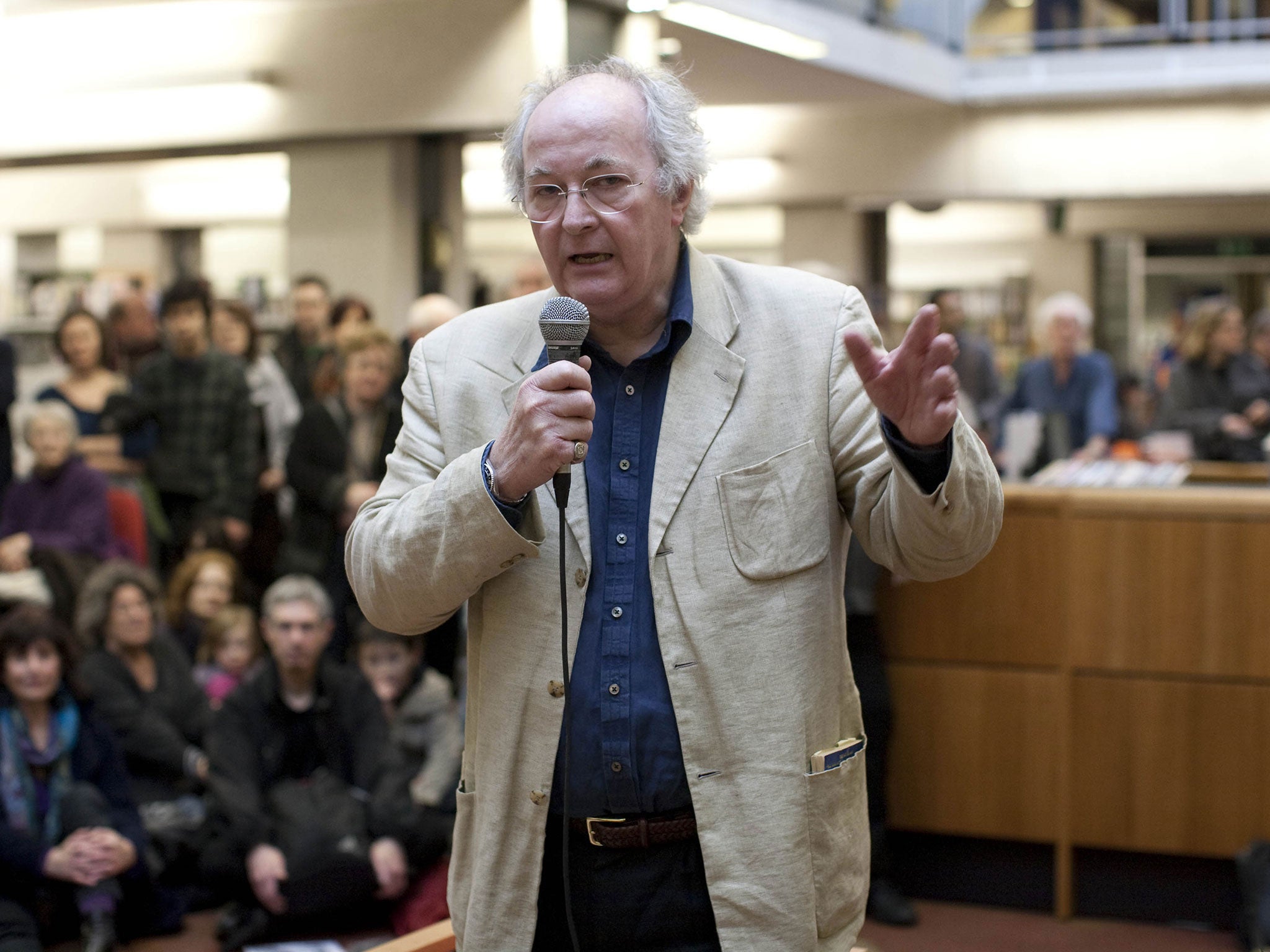Philip Pullman resigned as patron of the Oxford Literary Festival