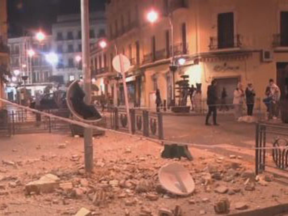 Malaga Eathquake Video Shows Aftermath Of 6 1 Magnitude Quake The Independent The Independent