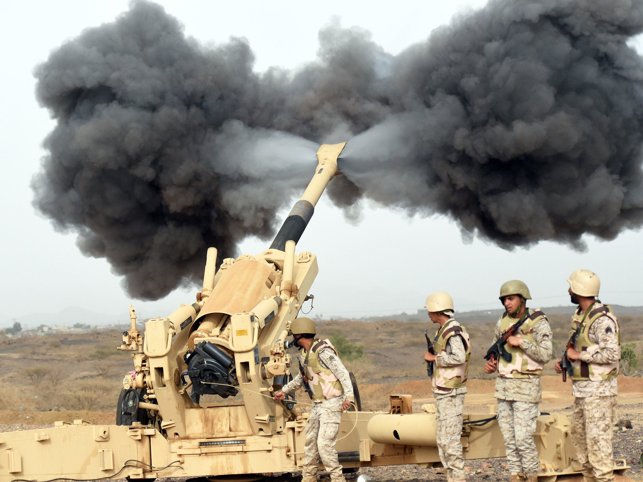 Saudi army artillery fire shells towards Yemen