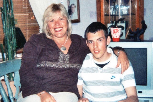 <p>Matthew Leahy (right), died under the care of Essex mental health services, (left) his mother Melanie Leahy </p>