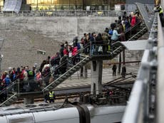Read more

Sweden prepares to 'expel up to 80,000 asylum seekers'