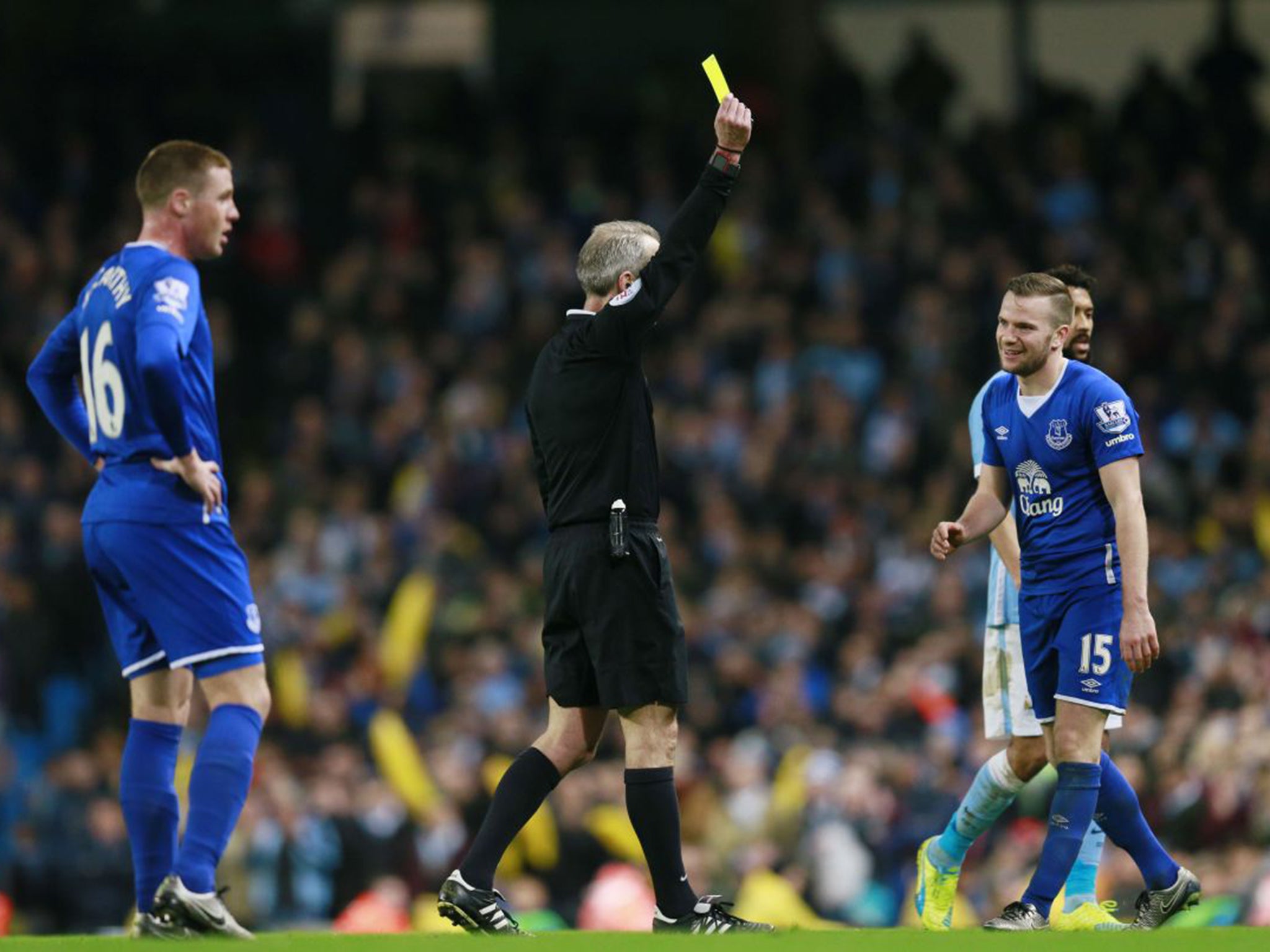 &#13;
Referee Martin Atkinson&#13;