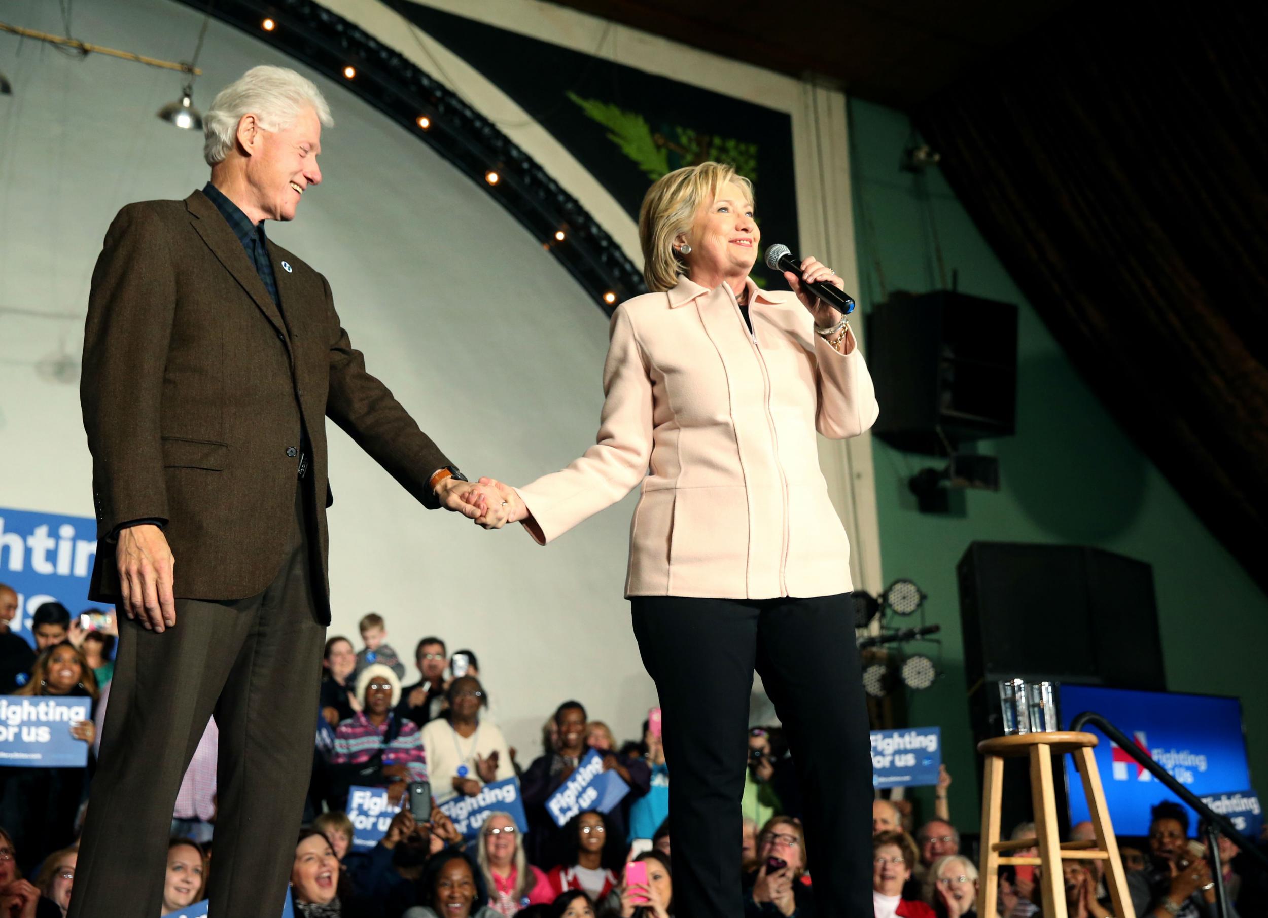 Mr Clinton spent ten minutes introducing his wife to the crowd in Davenport